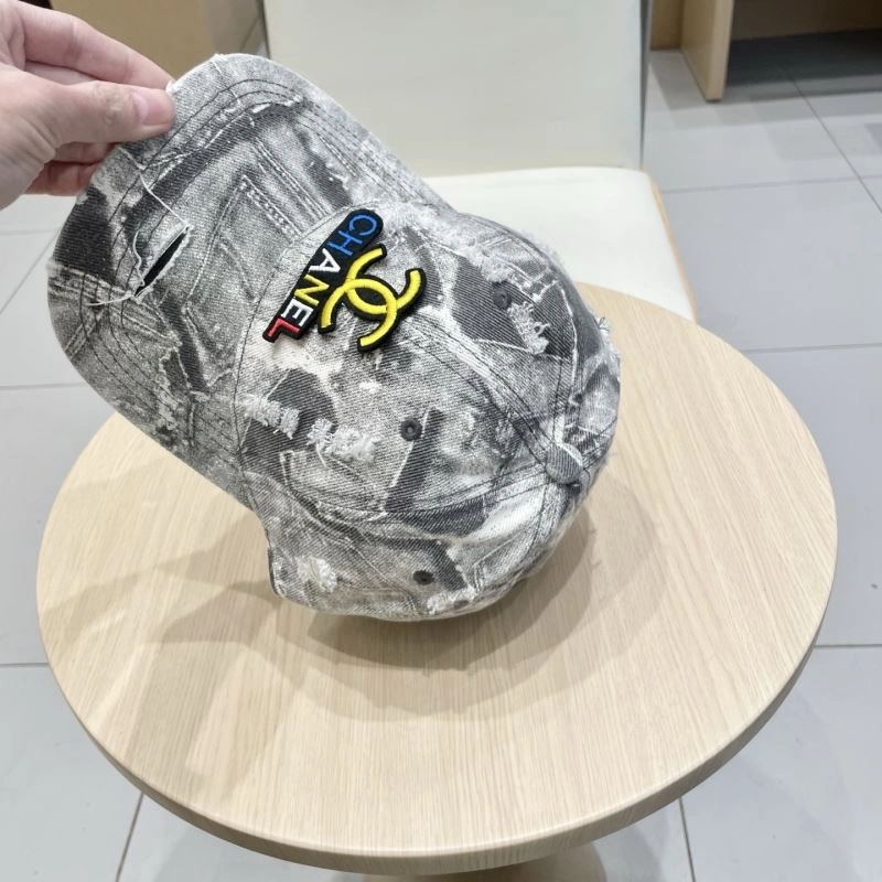 Popular Chanel Caps 259583