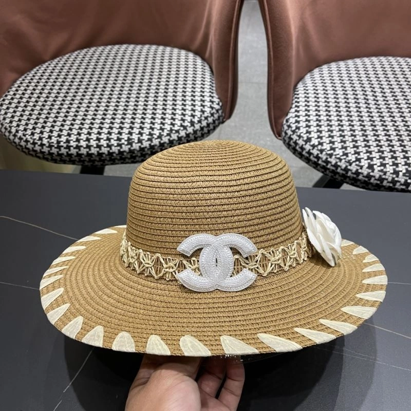 Chanel Caps Sleek 259556