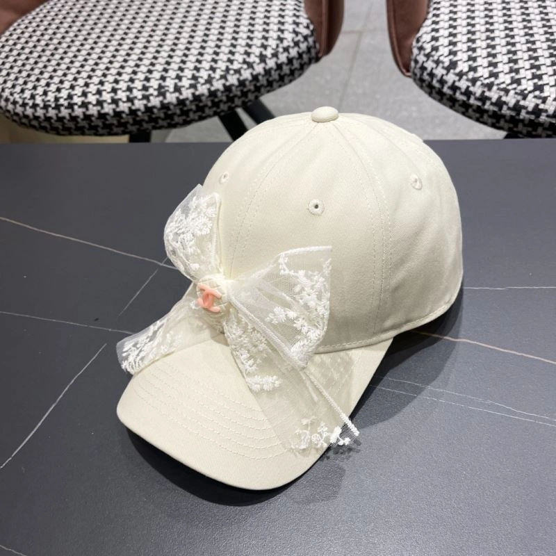 Versatile Chanel Caps 259552