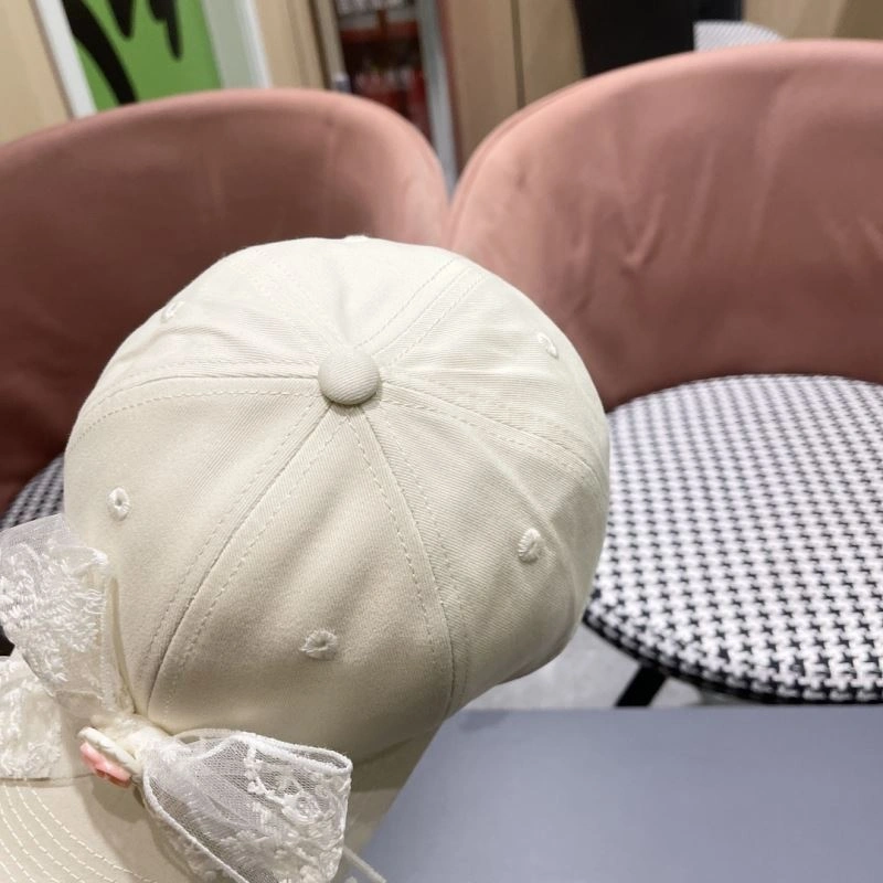 Versatile Chanel Caps 259552