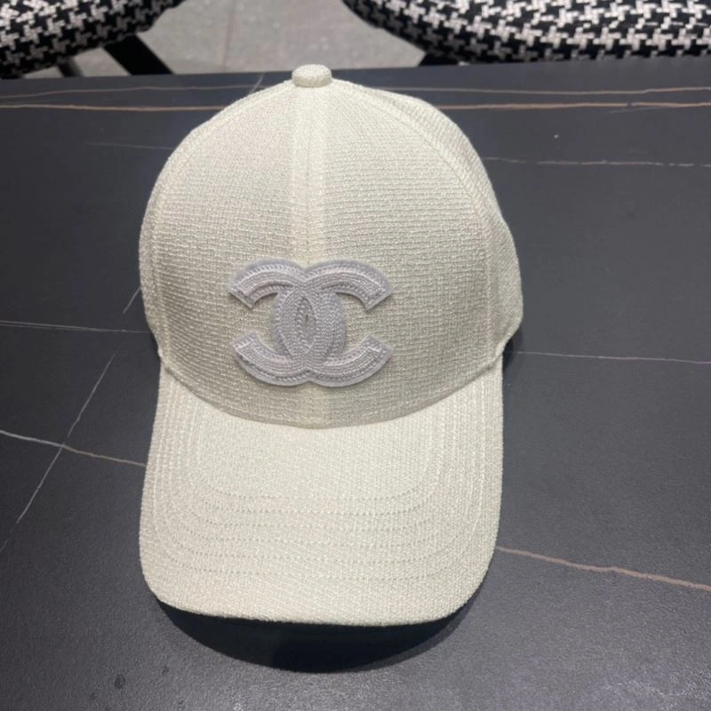 Chanel Caps Sleek 262441