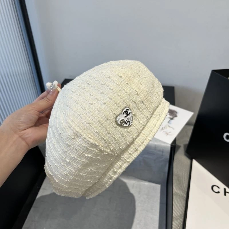 Chanel Caps StreetReady 262411