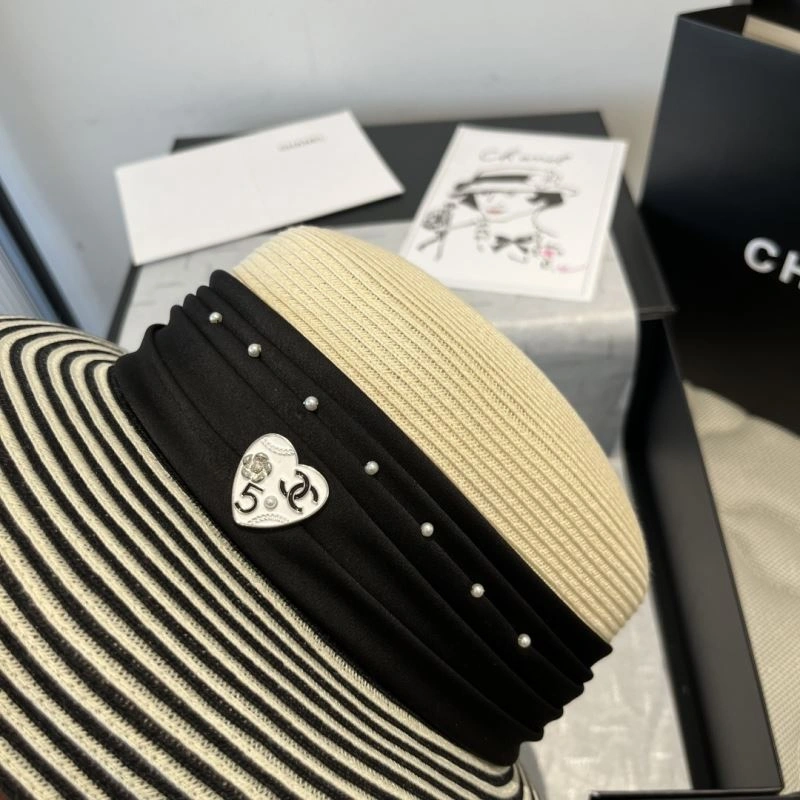 Chanel Caps Stylish 262416