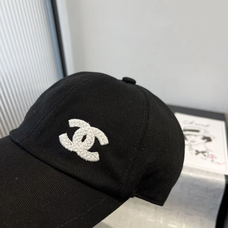 Breathable Chanel Caps 262413