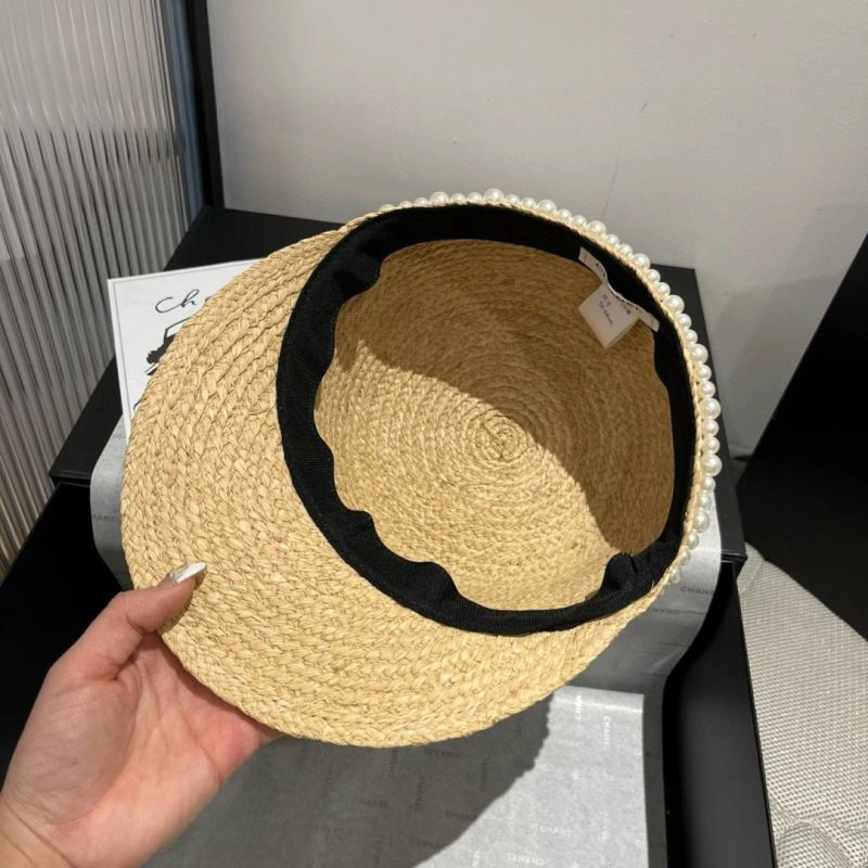 Chanel Caps Chic 262408