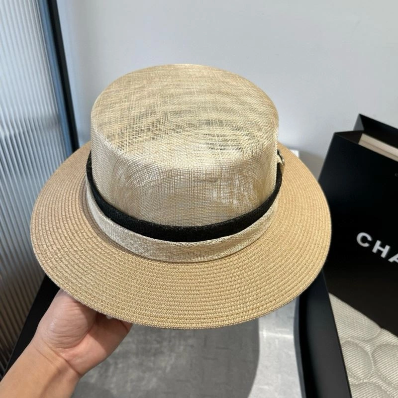 EyeCatching Chanel Caps 262429