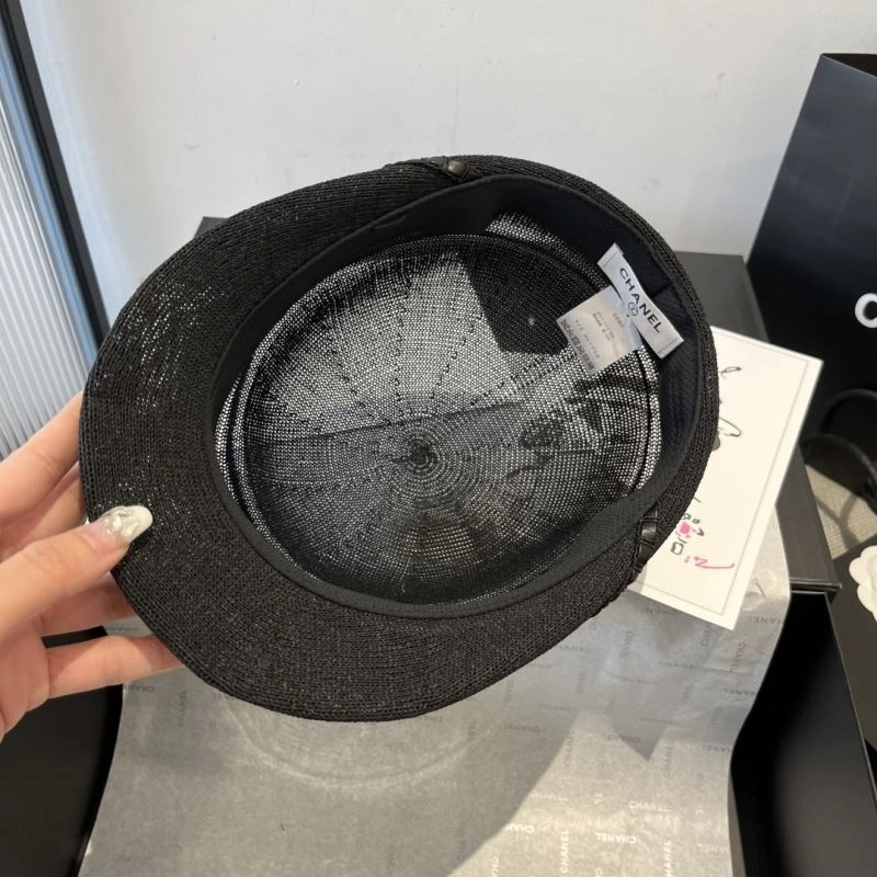 EyeCatching Chanel Caps 262412