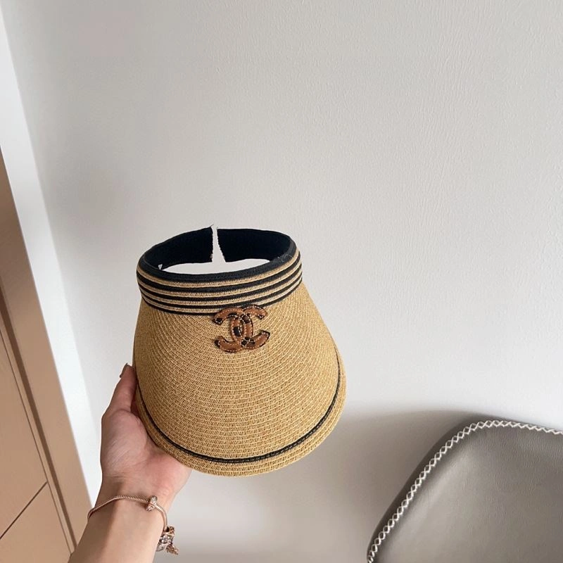 Trendsetting Chanel Caps 262405