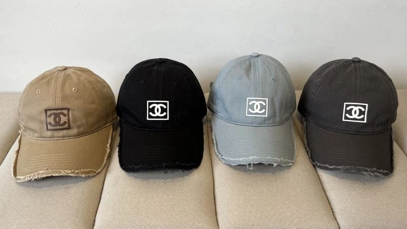 Trendsetting Chanel Caps 262370