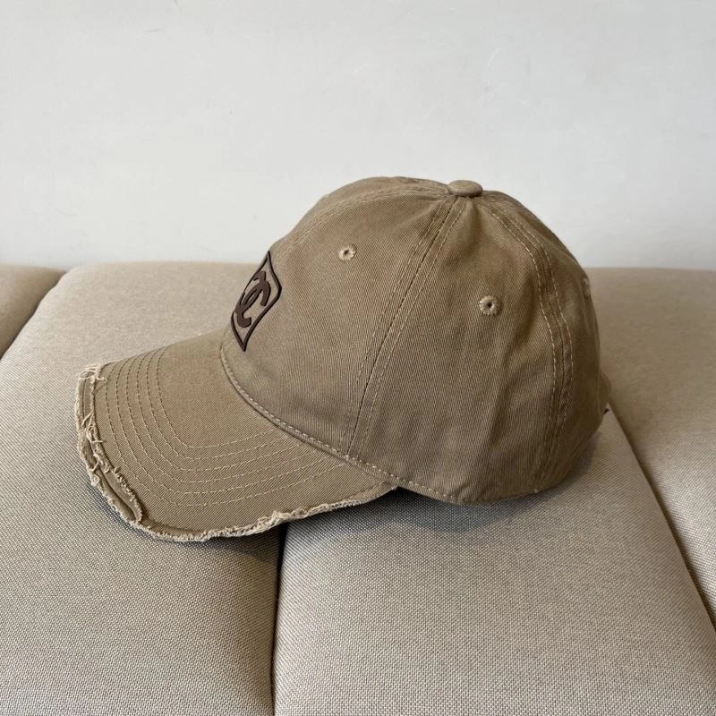 Chanel Caps WellDesigned 262391