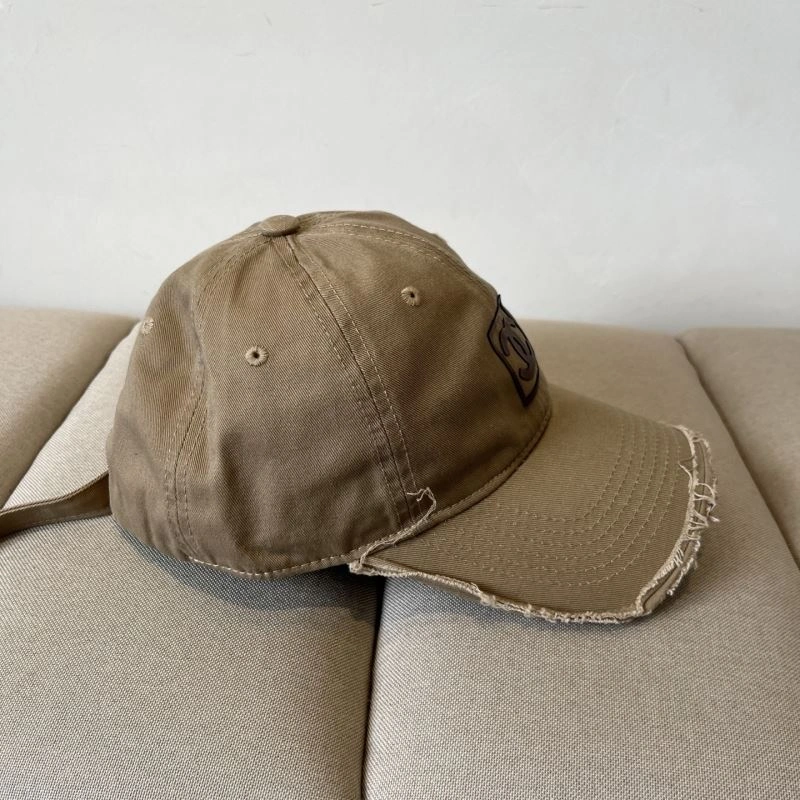 Chanel Caps WellDesigned 262391