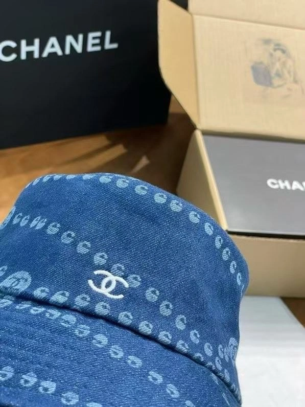 Sleek Chanel Caps 262393