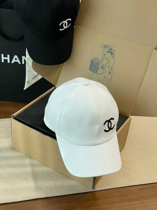 Chanel Caps SmartChoice 262378