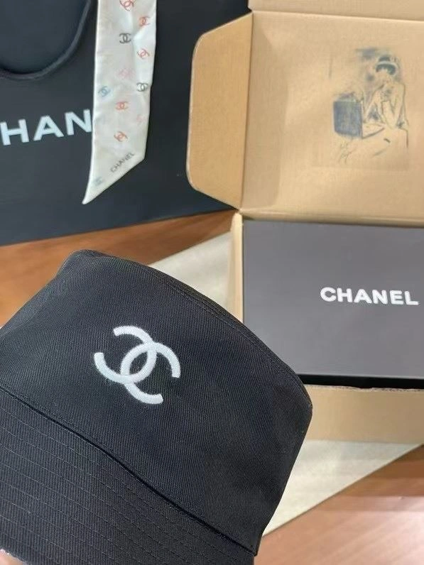 Chanel Caps WrinkleFree 262394