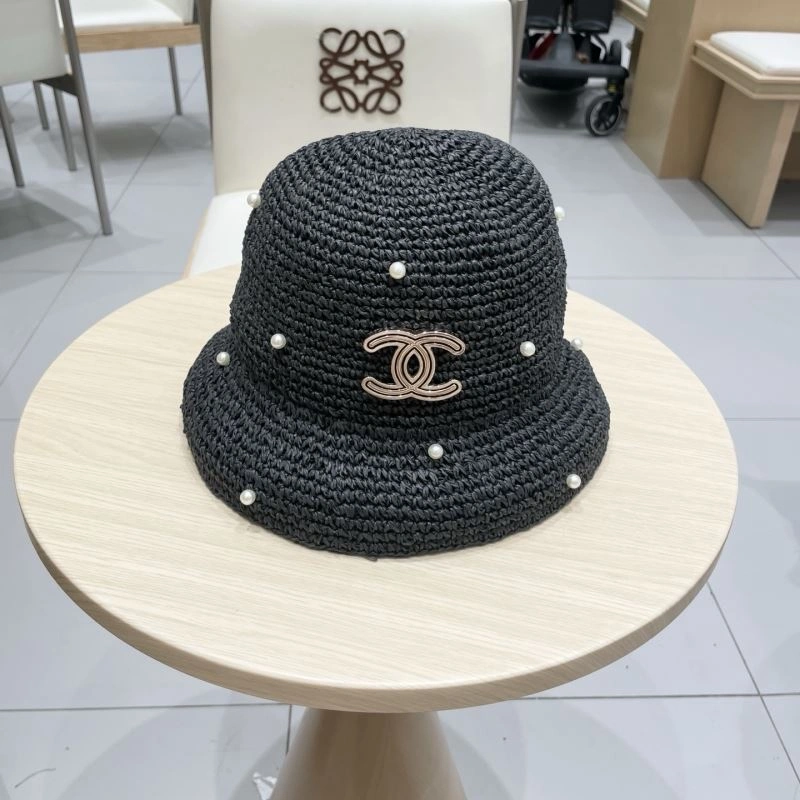 Elegant Chanel Caps 262388