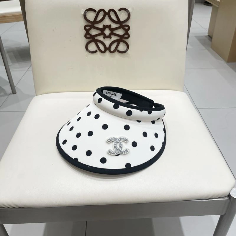 ModernLook Chanel Caps 262373