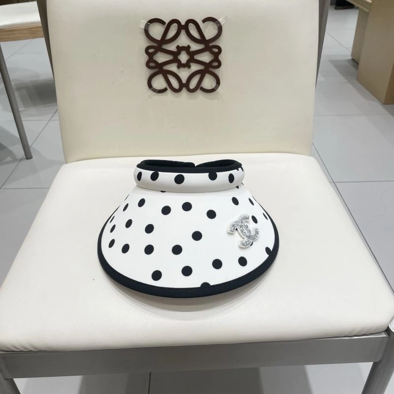 ModernLook Chanel Caps 262373