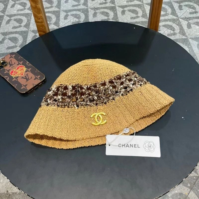 Snug Chanel Caps 262367
