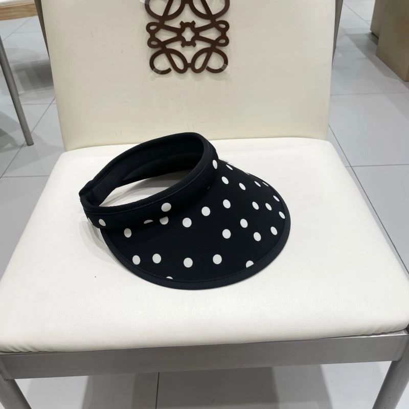 Trendsetting Chanel Caps 262377