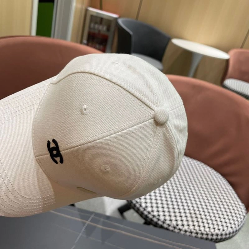Chanel Caps UrbanStyle 262362