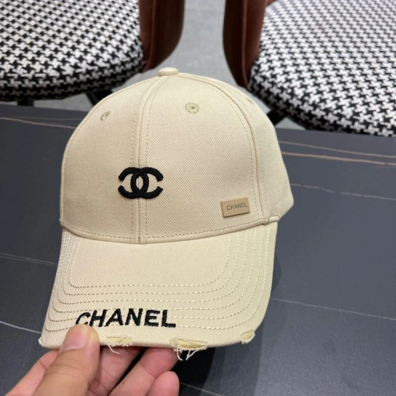 Chic Chanel Caps 262361