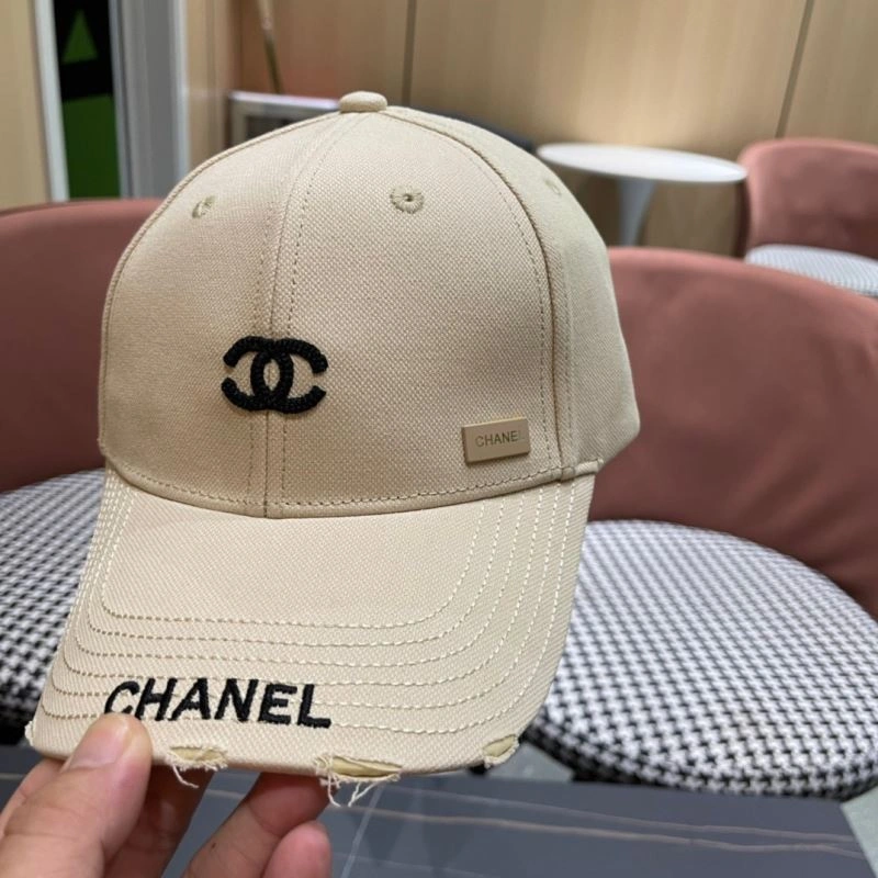 Chic Chanel Caps 262361