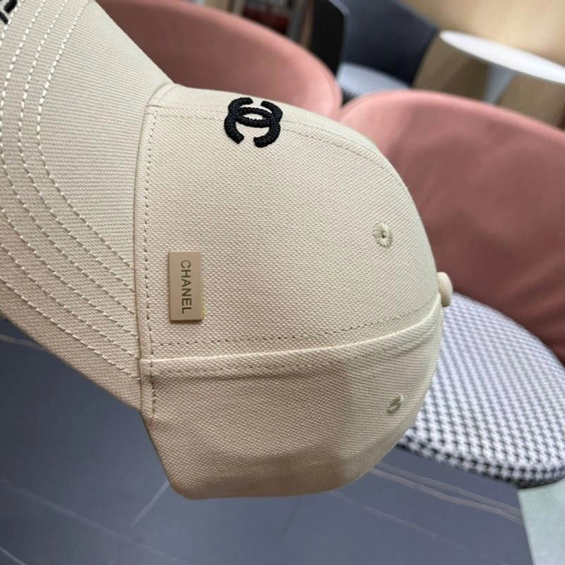 Chic Chanel Caps 262361