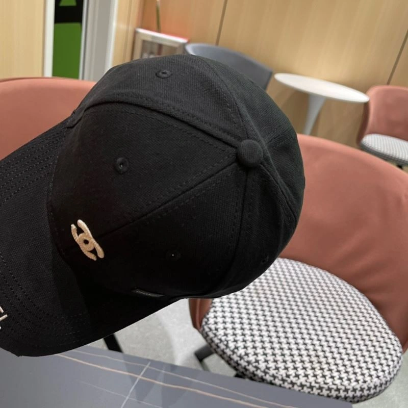 Chanel Caps FreshLook 262360