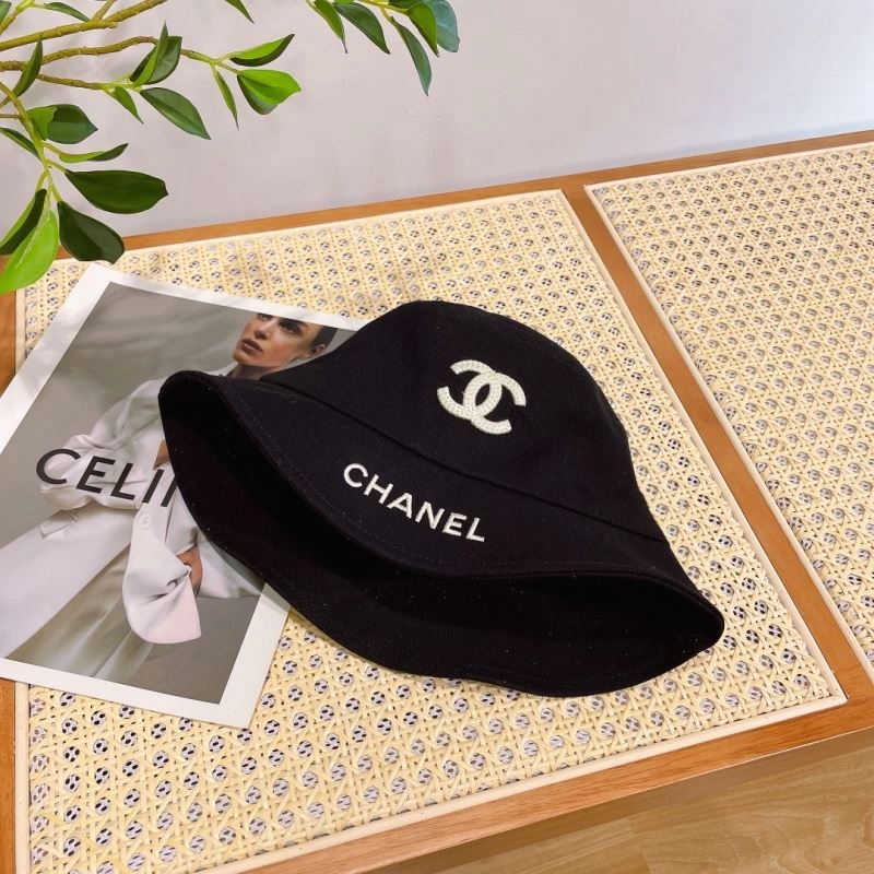 Chanel Caps Compact 262341