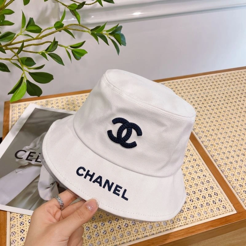 Chanel Caps ModernLook 262346