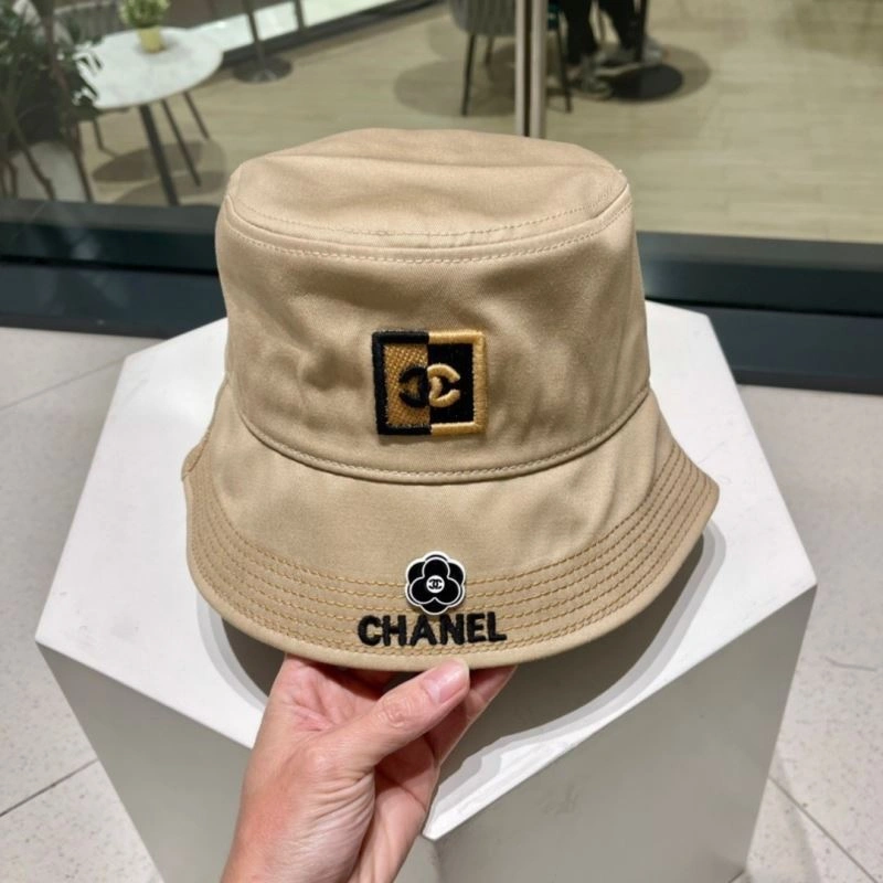 FashionForward Chanel Caps 262320
