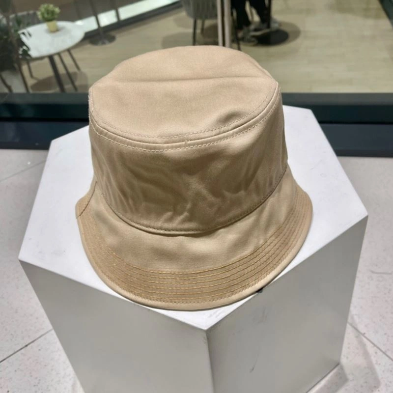FashionForward Chanel Caps 262320