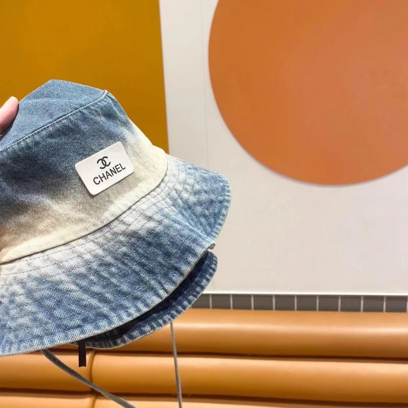 Chanel Caps Sporty 262308
