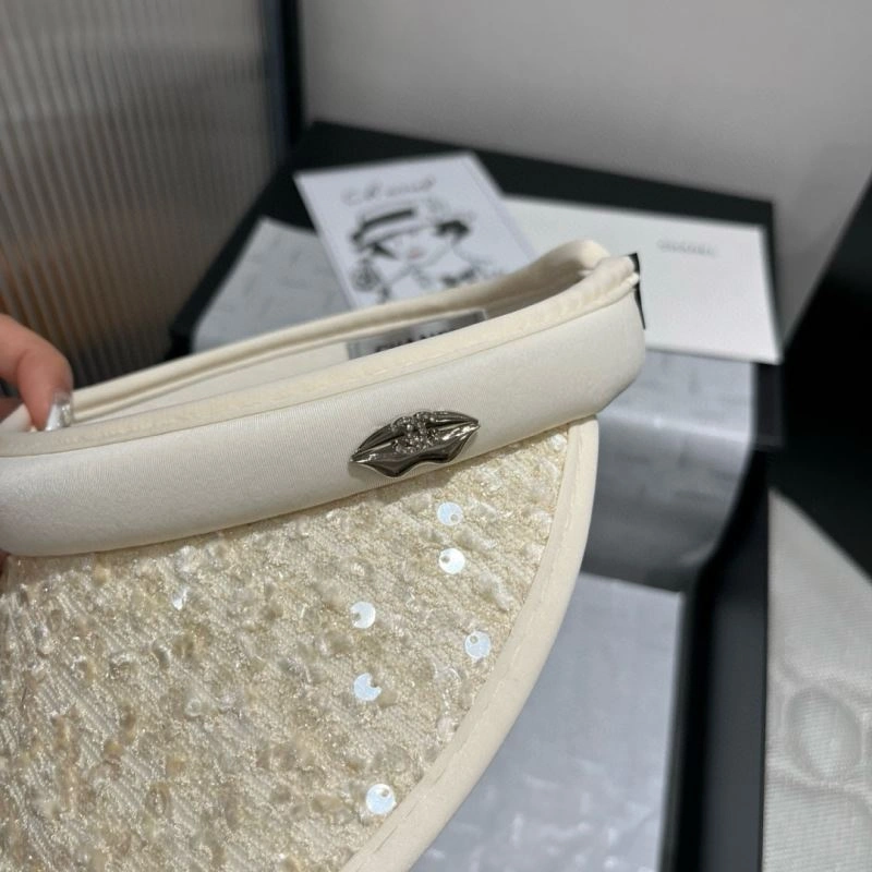 Chanel Caps EyeCatching 262286