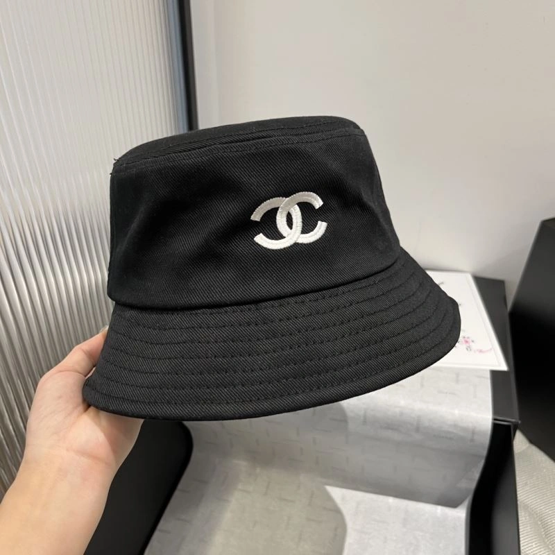 UrbanStyle Chanel Caps 262301