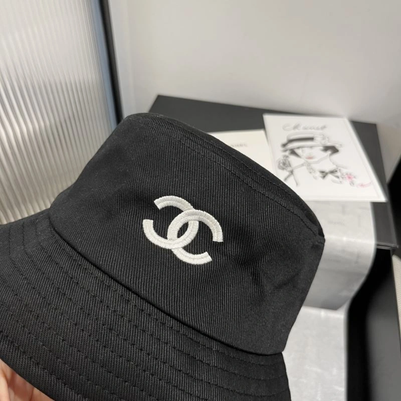 UrbanStyle Chanel Caps 262301
