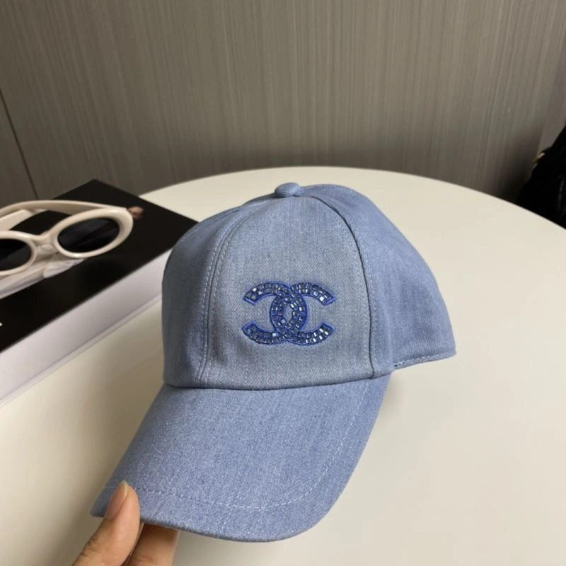 Snug Chanel Caps 262283