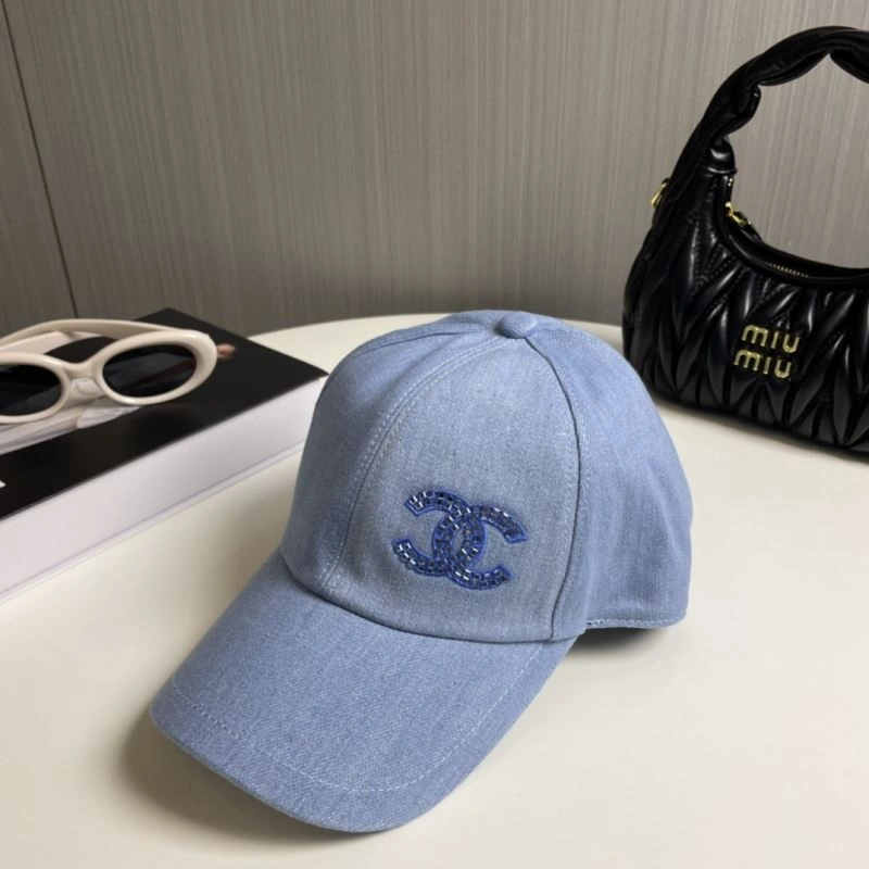 Snug Chanel Caps 262283