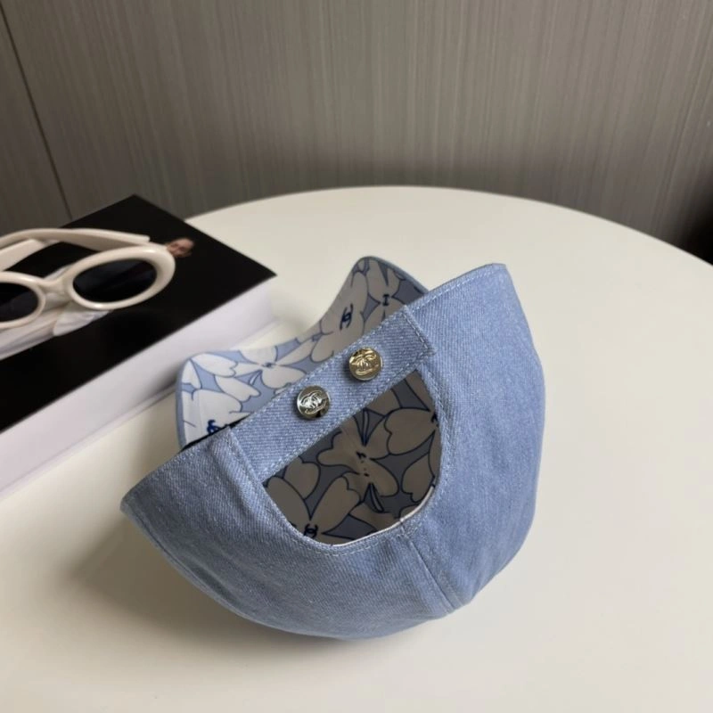 Snug Chanel Caps 262283