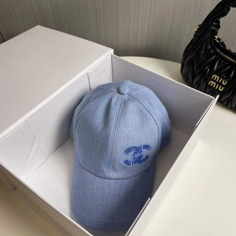 Snug Chanel Caps 262283