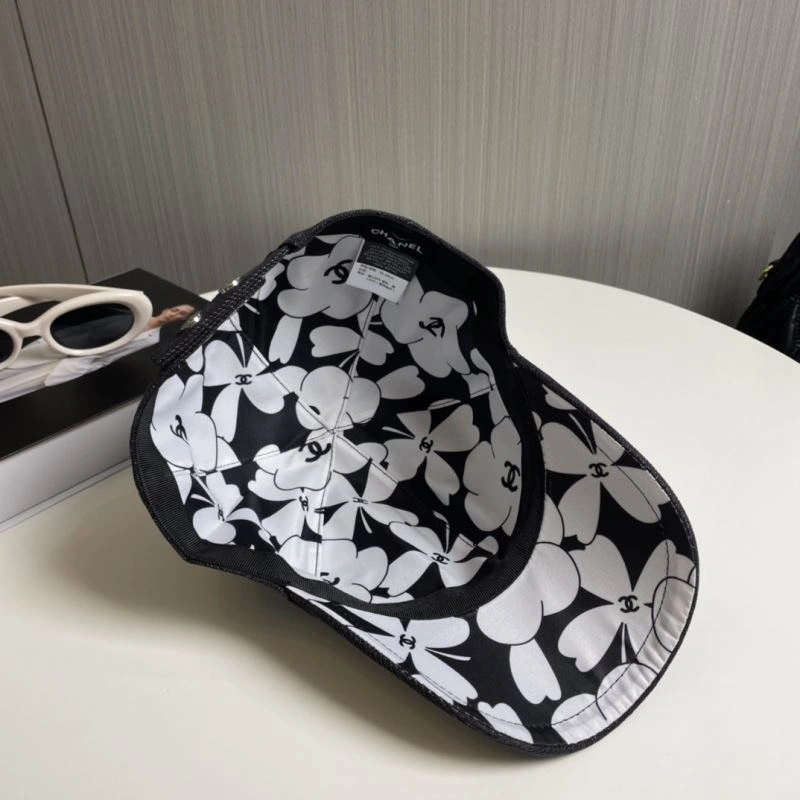 Chanel Caps Sleek 262295