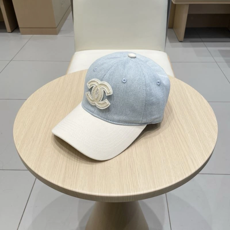 Trendsetting Chanel Caps 262292