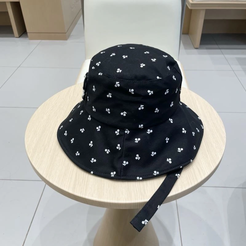 Bright Chanel Caps 262279