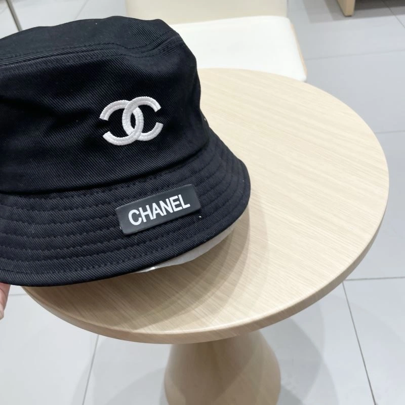Chanel Caps Effortless 262278