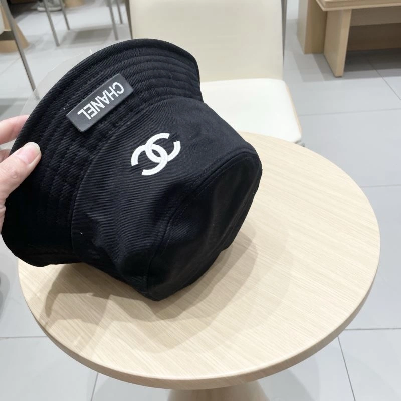 Chanel Caps Effortless 262278