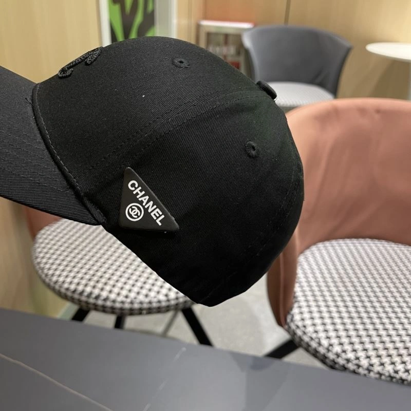 Chanel Caps Practical 262270