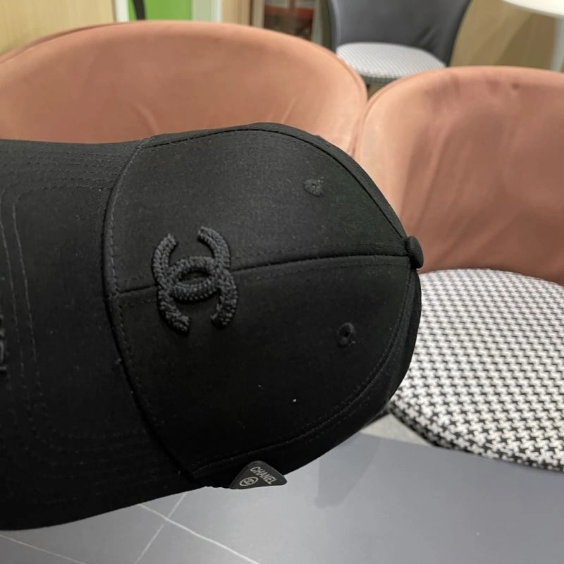 Chanel Caps Practical 262270