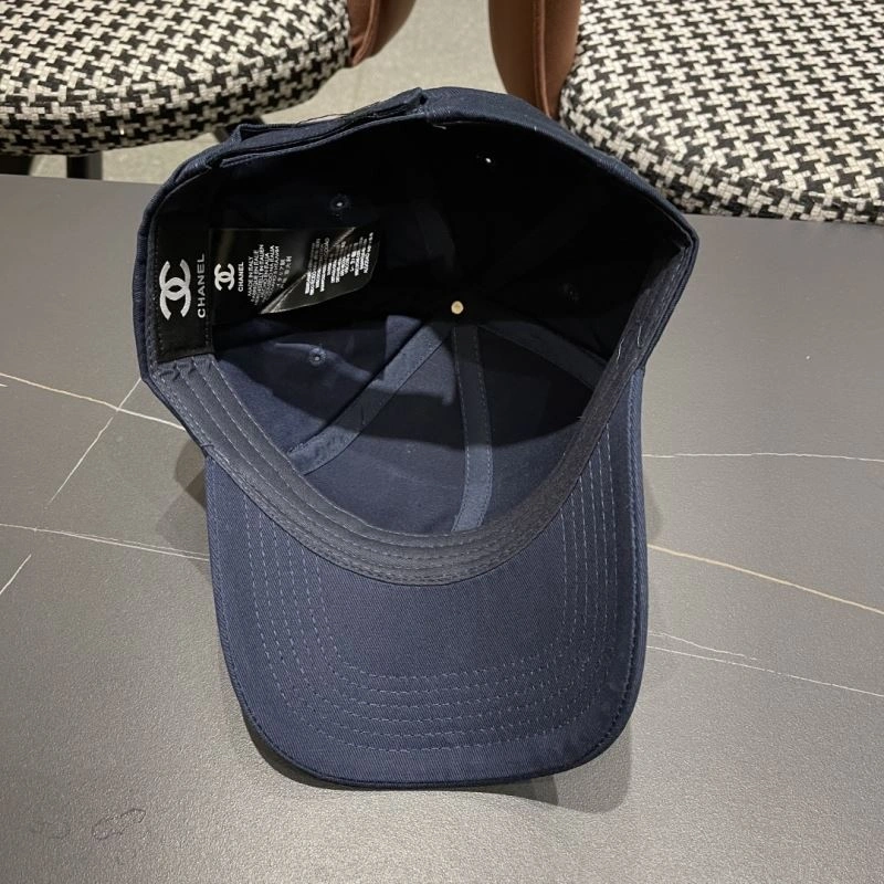 Lightweight Chanel Caps 262256