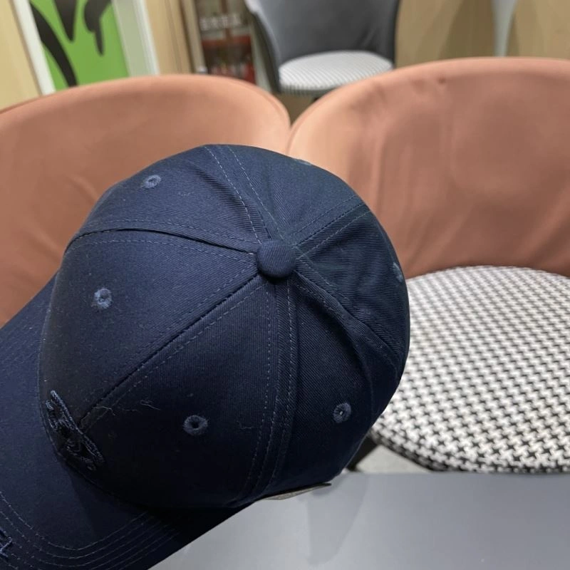 Lightweight Chanel Caps 262256