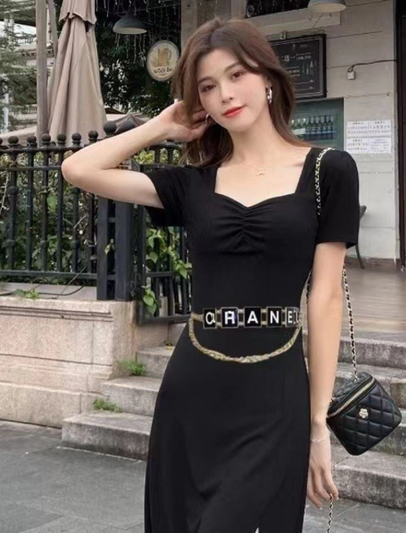 Snug Chanel Chains 262716